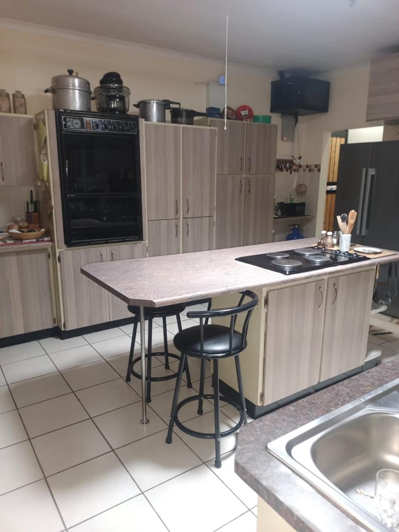 4 Bedroom Property for Sale in Rietfontein Gauteng