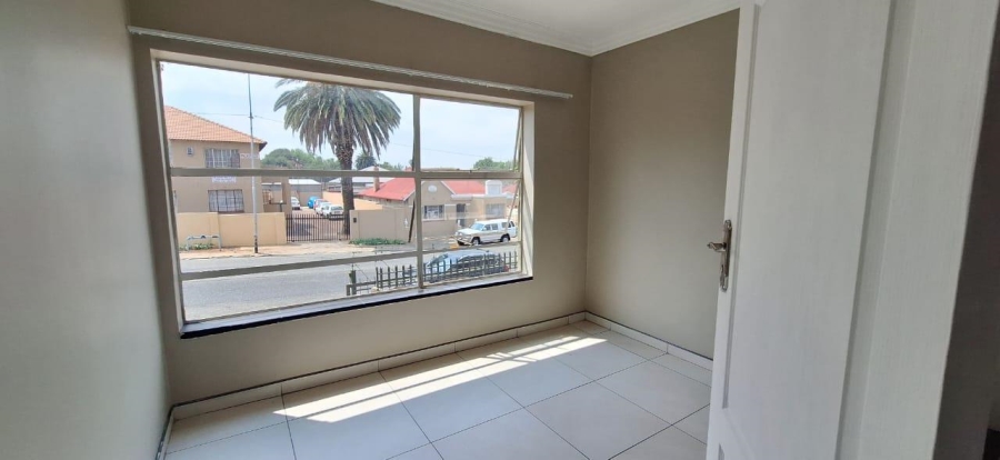 2 Bedroom Property for Sale in Alberton North Gauteng