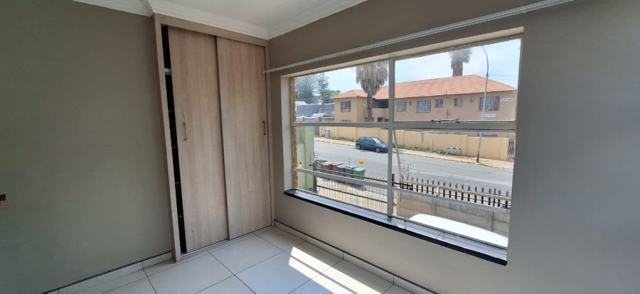 2 Bedroom Property for Sale in Alberton North Gauteng