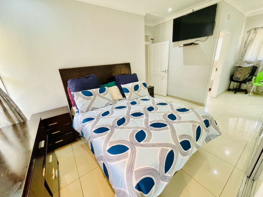 4 Bedroom Property for Sale in Gillview Gauteng