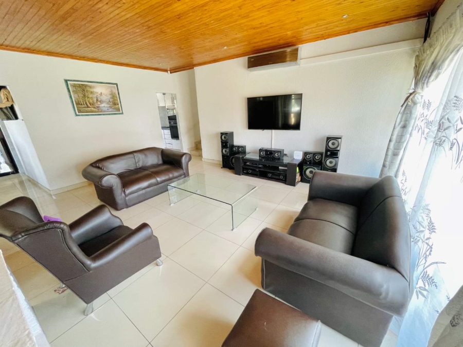 4 Bedroom Property for Sale in Gillview Gauteng