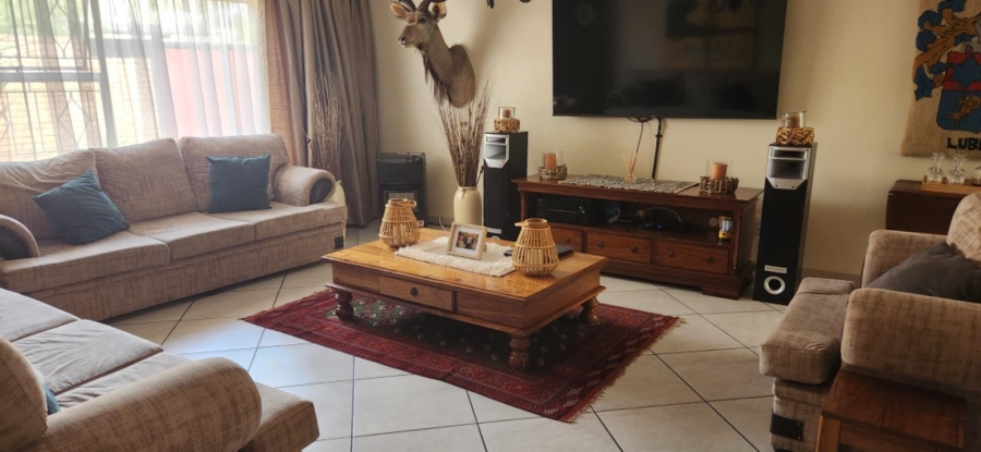 5 Bedroom Property for Sale in Randhart Gauteng