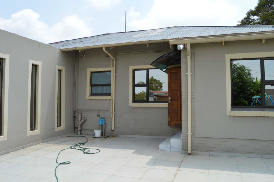 3 Bedroom Property for Sale in Florentia Gauteng