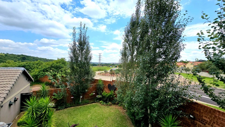 4 Bedroom Property for Sale in Mooikloof Ridge Gauteng