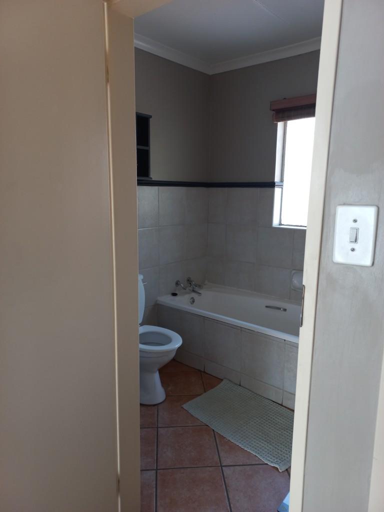 2 Bedroom Property for Sale in Moreleta Park Gauteng