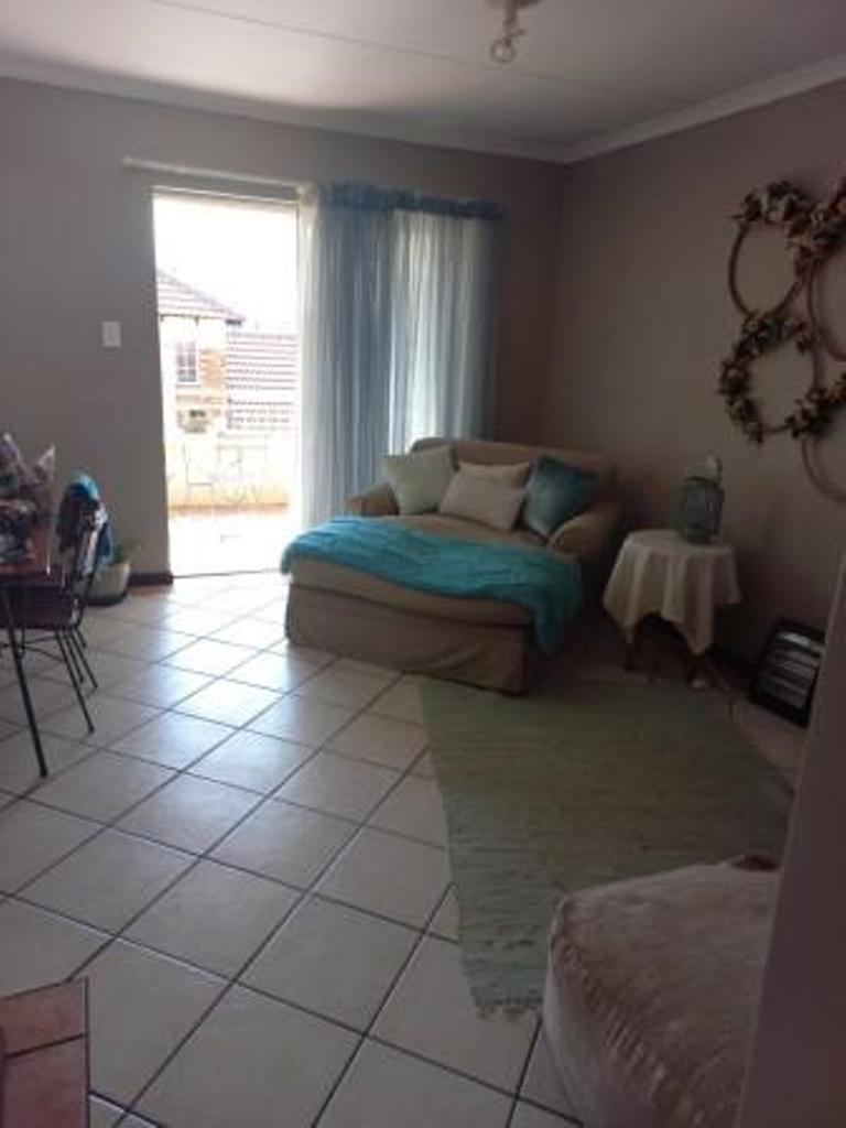 2 Bedroom Property for Sale in Moreleta Park Gauteng