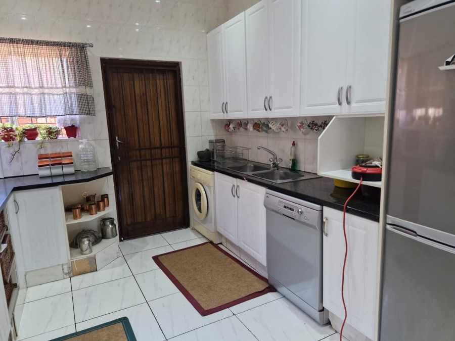 To Let 3 Bedroom Property for Rent in Edenburg Gauteng