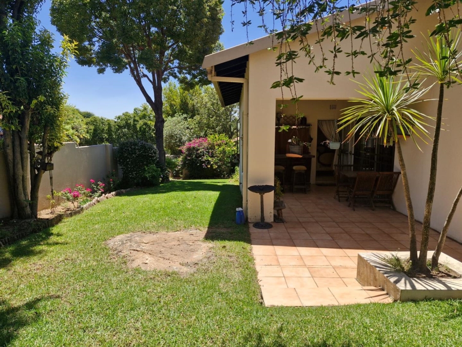 To Let 3 Bedroom Property for Rent in Edenburg Gauteng