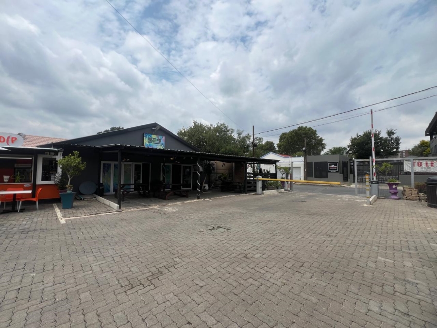 To Let commercial Property for Rent in Rosebank Gauteng