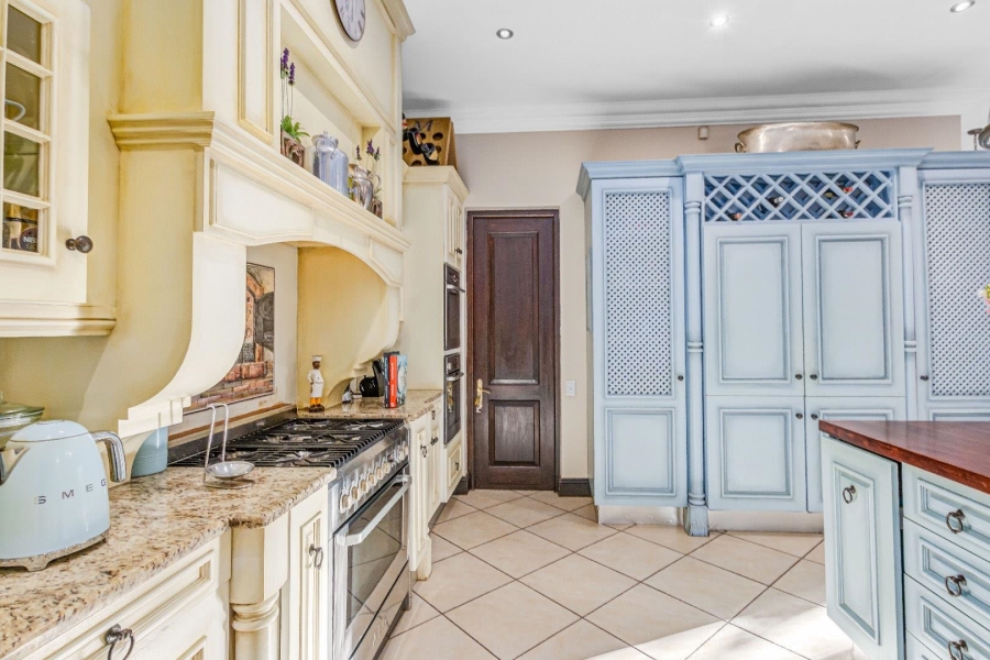 6 Bedroom Property for Sale in Beaulieu Gauteng