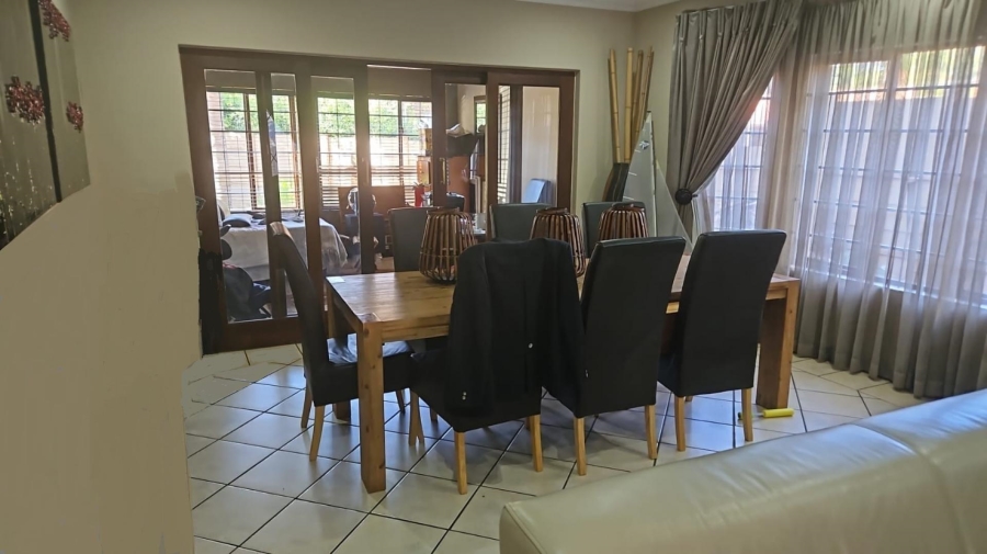 3 Bedroom Property for Sale in Wierda Park Gauteng