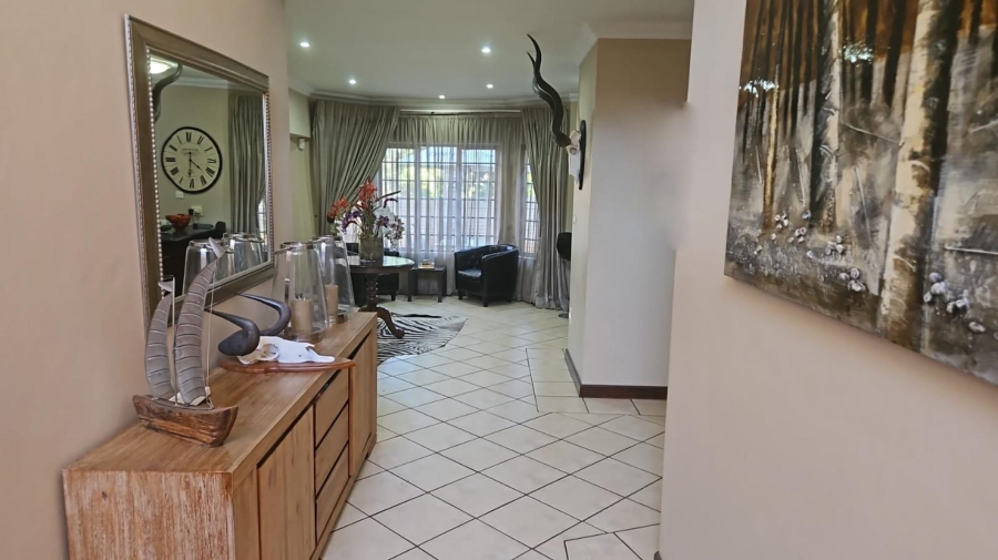 3 Bedroom Property for Sale in Wierda Park Gauteng