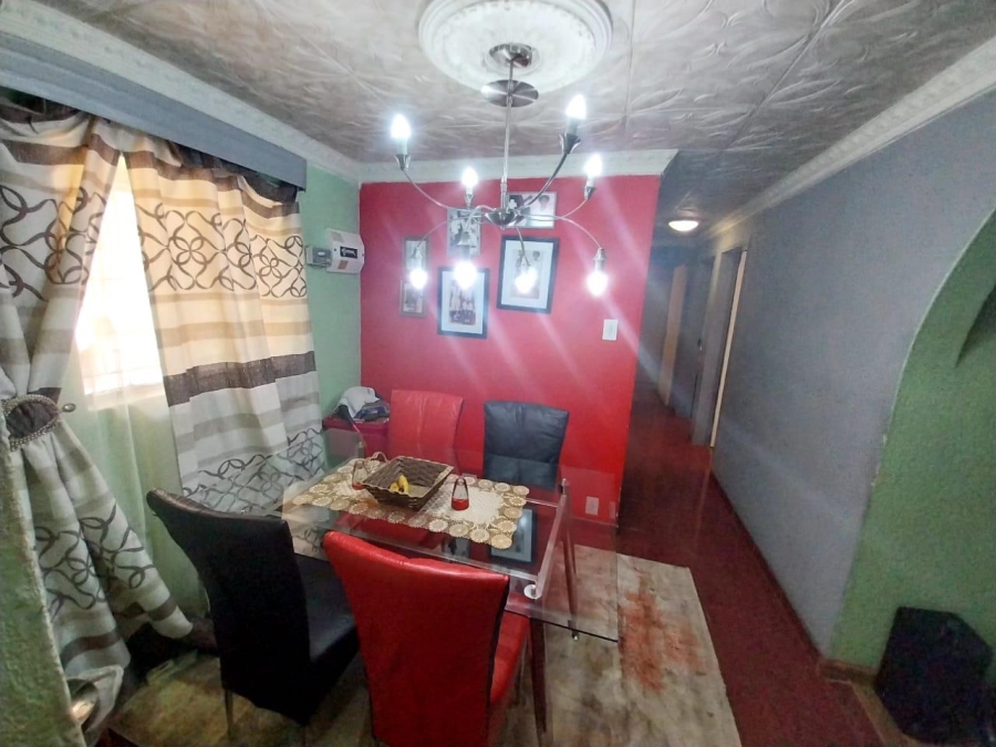 4 Bedroom Property for Sale in Maokeng Gauteng