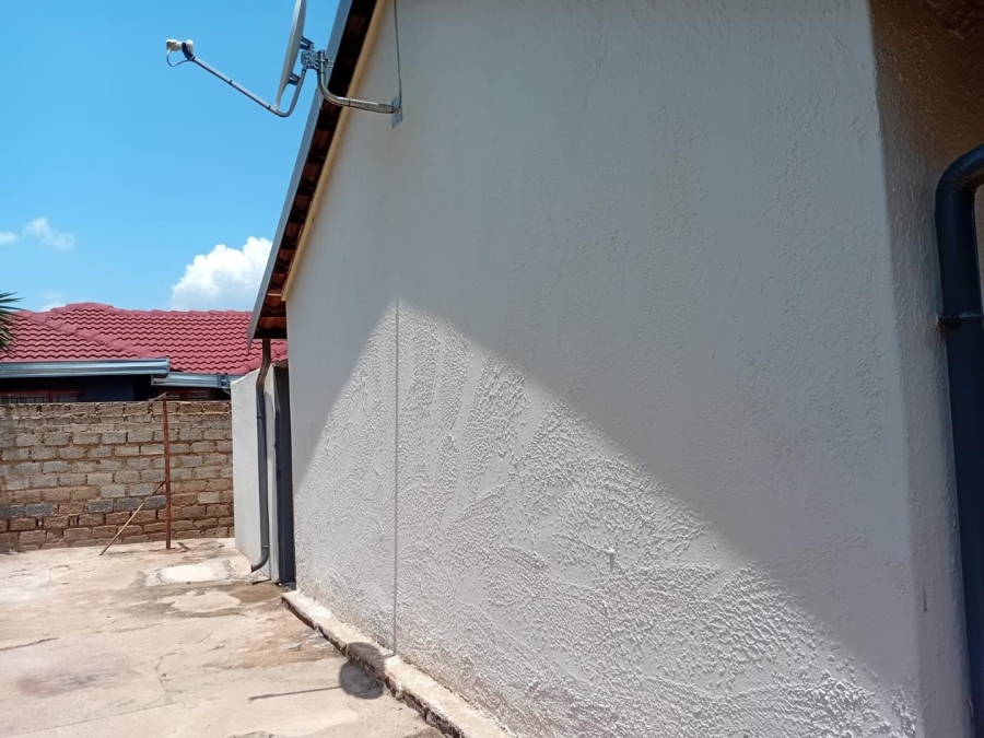 2 Bedroom Property for Sale in Soshanguve Gauteng