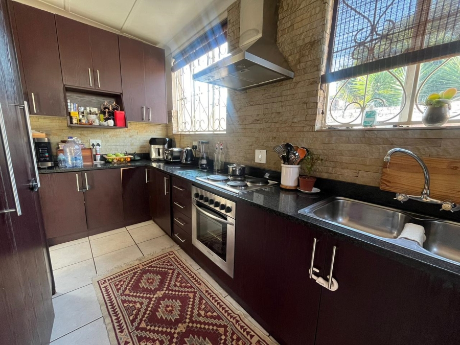 2 Bedroom Property for Sale in The Hill Gauteng