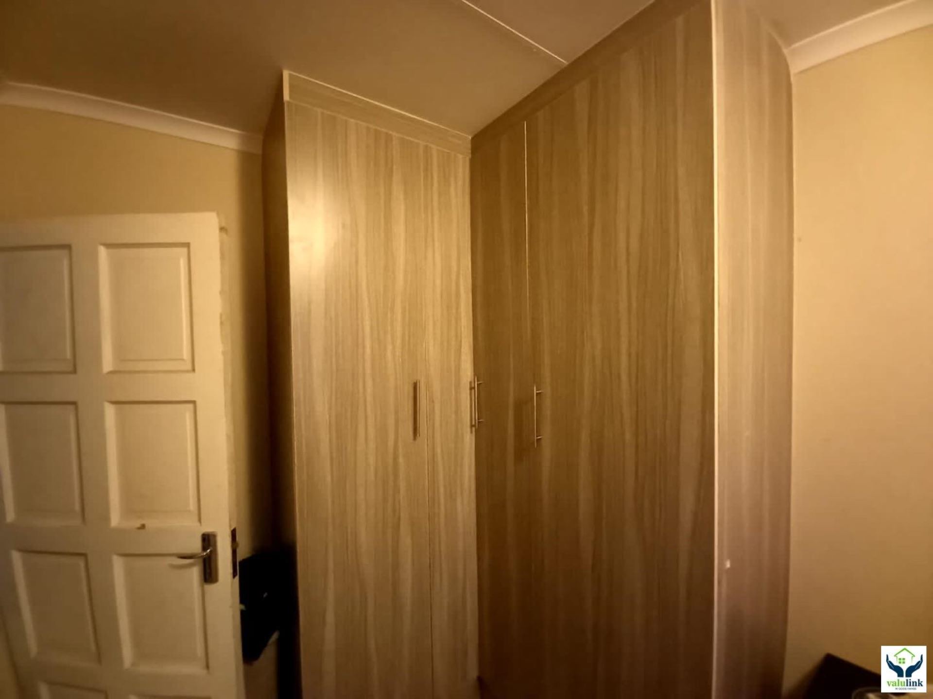 2 Bedroom Property for Sale in Clayville Gauteng