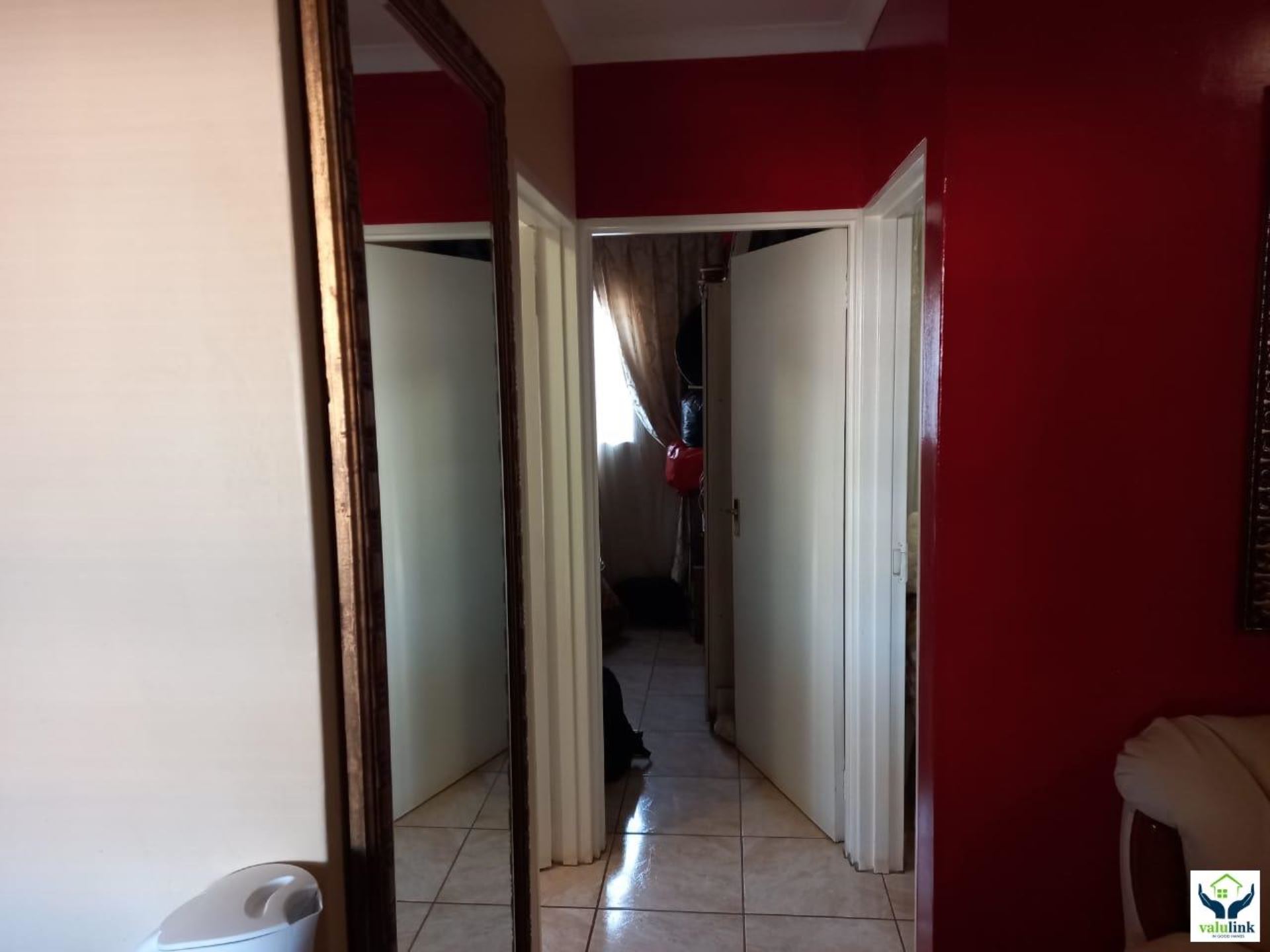 2 Bedroom Property for Sale in Clayville Gauteng