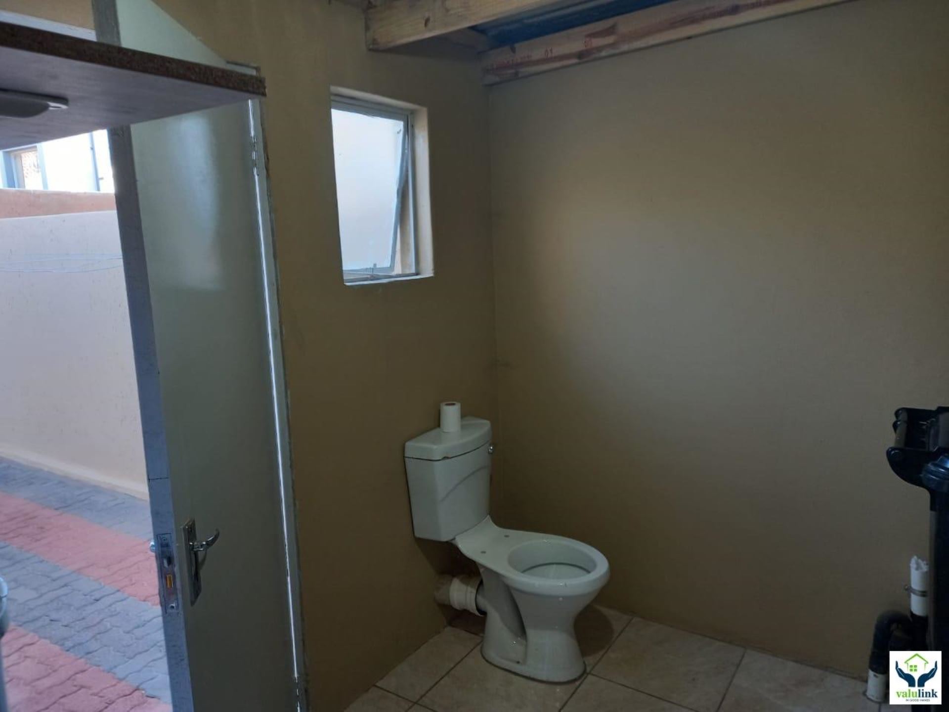 2 Bedroom Property for Sale in Clayville Gauteng