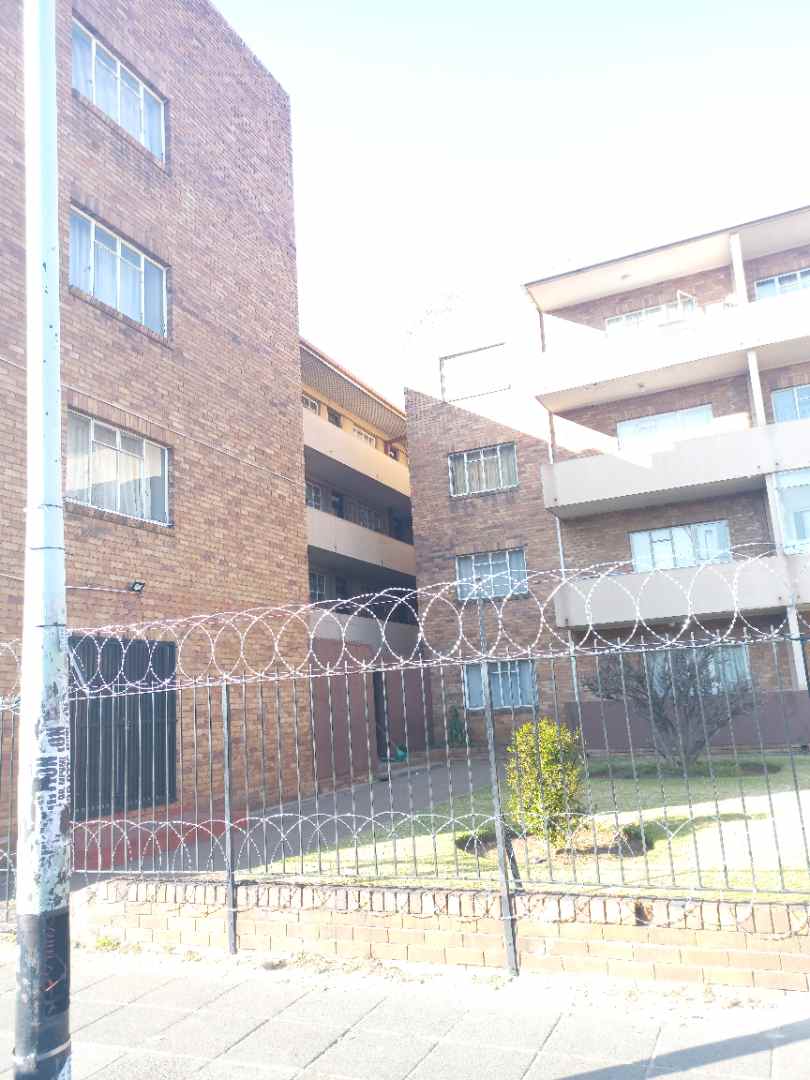 1 Bedroom Property for Sale in Boksburg Gauteng