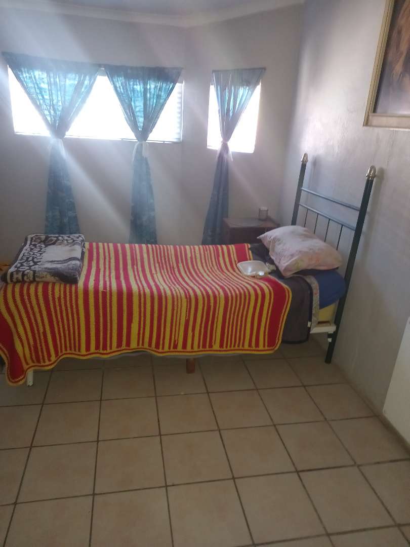 2 Bedroom Property for Sale in Hermanstad Gauteng