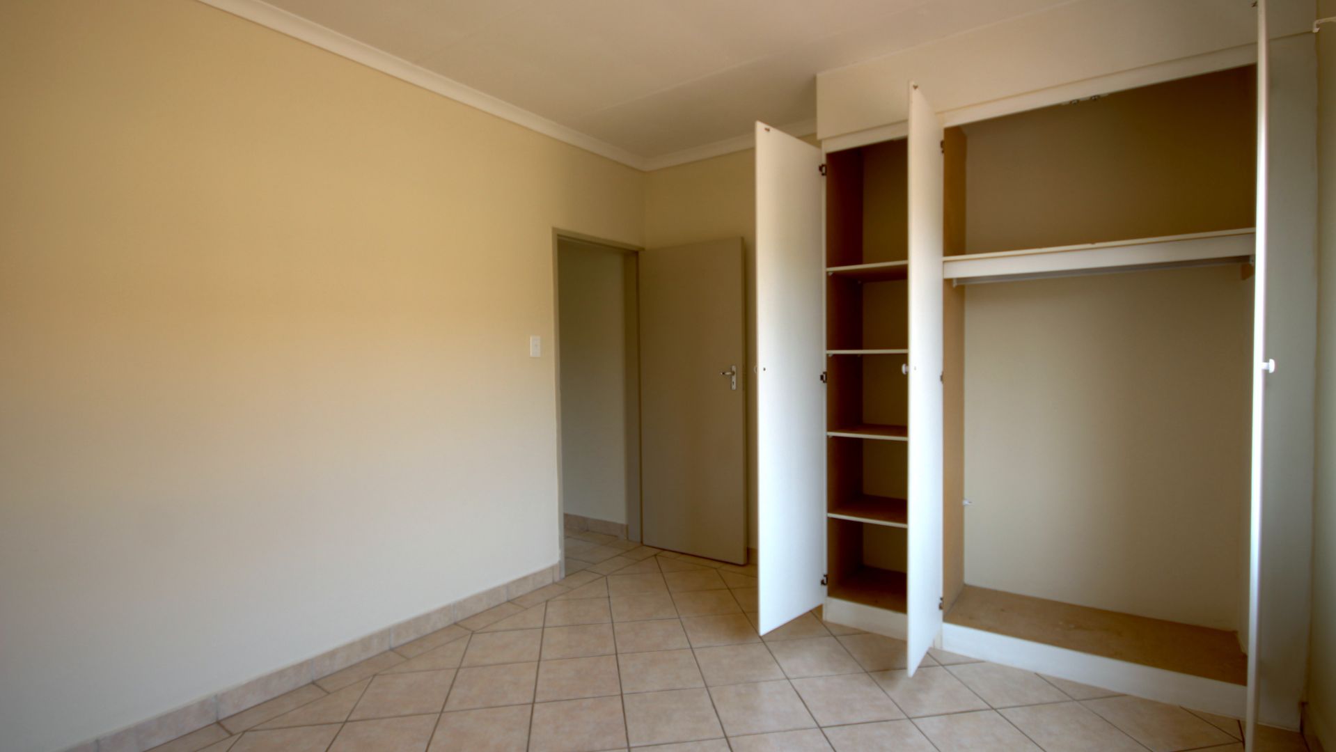 To Let 2 Bedroom Property for Rent in Hazeldean Gauteng