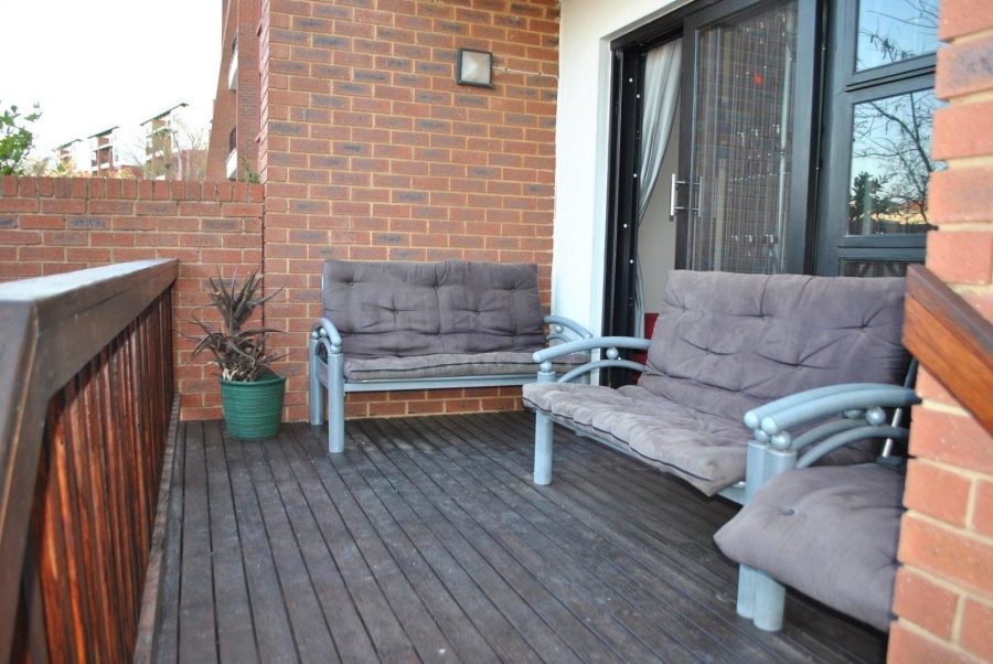 2 Bedroom Property for Sale in Greenstone Hill Gauteng