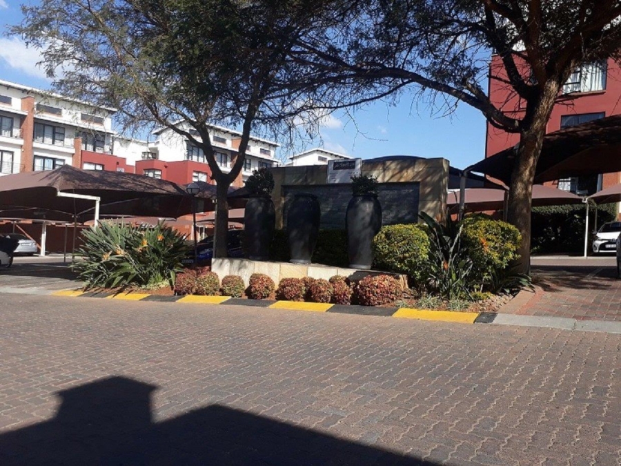 2 Bedroom Property for Sale in Greenstone Hill Gauteng