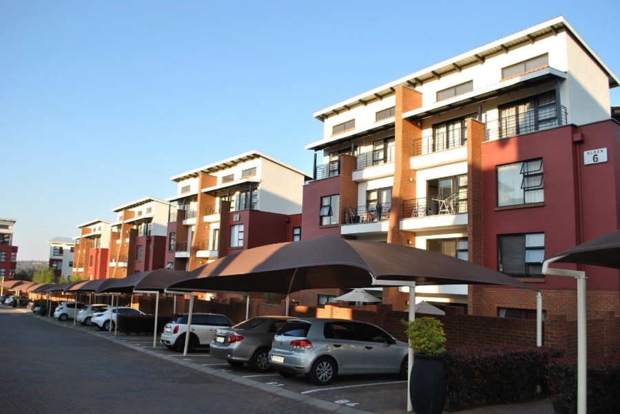 2 Bedroom Property for Sale in Greenstone Hill Gauteng