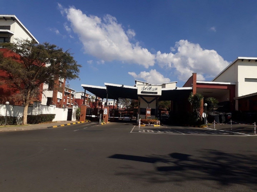 2 Bedroom Property for Sale in Greenstone Hill Gauteng