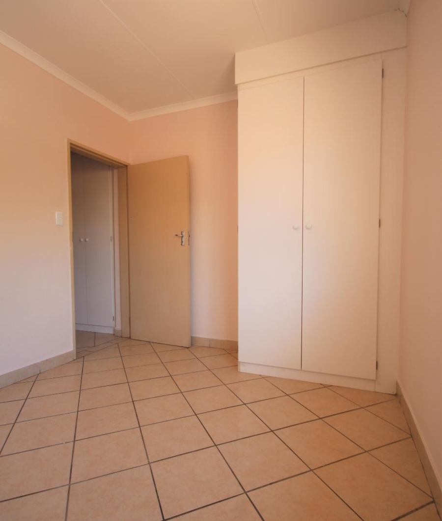 To Let 2 Bedroom Property for Rent in Hazeldean Gauteng