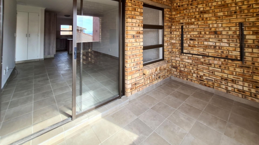 To Let 2 Bedroom Property for Rent in Wierdapark Gauteng