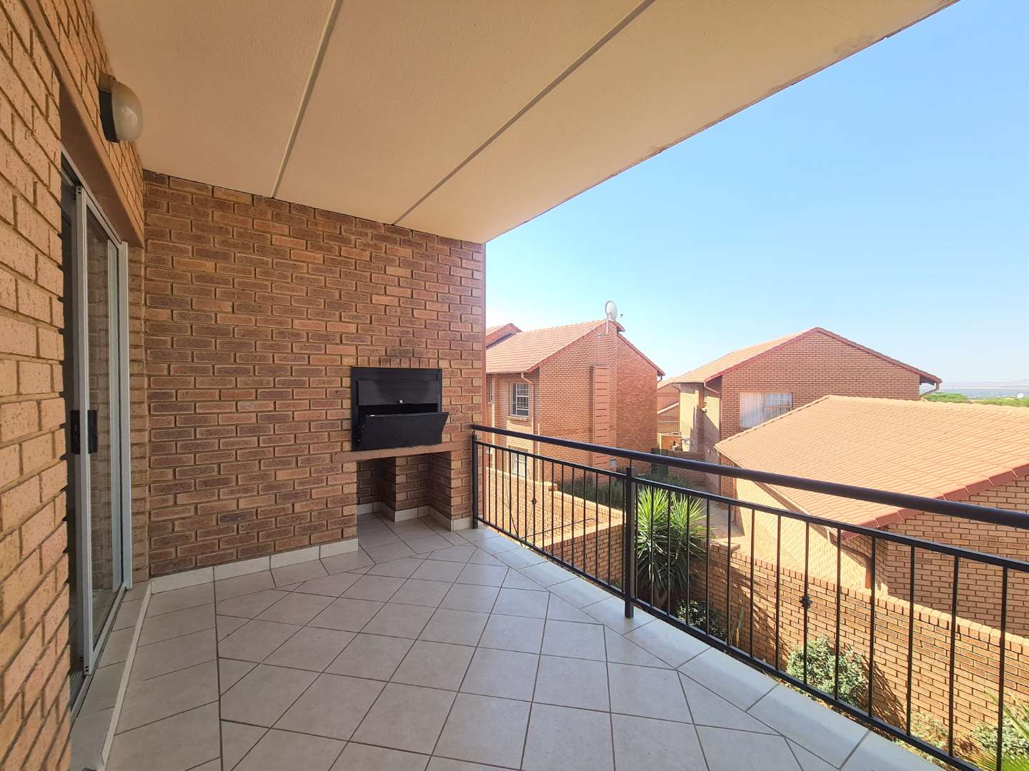 To Let 2 Bedroom Property for Rent in Hazeldean Gauteng