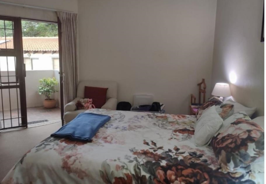 To Let 2 Bedroom Property for Rent in Sandown Gauteng