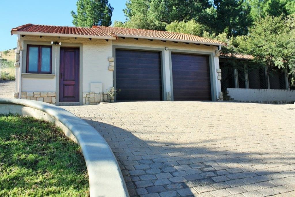 4 Bedroom Property for Sale in Donkerhoek AH Gauteng