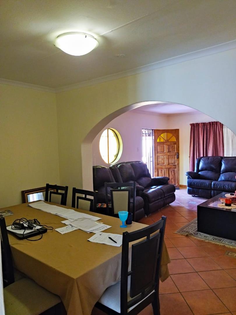 6 Bedroom Property for Sale in Eersterust Gauteng