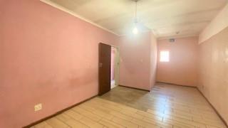 6 Bedroom Property for Sale in Garsfontein Gauteng