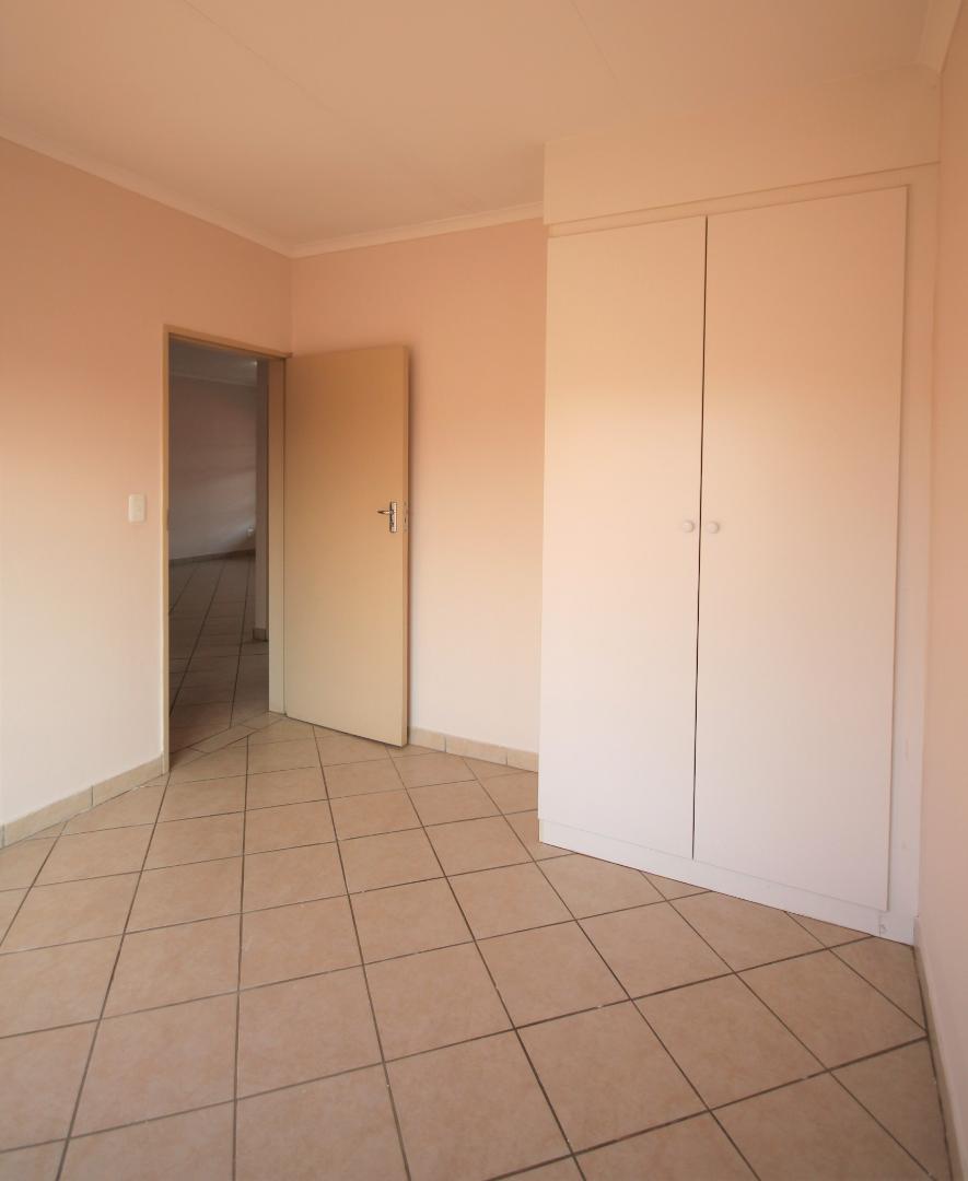 To Let 2 Bedroom Property for Rent in Hazeldean Gauteng