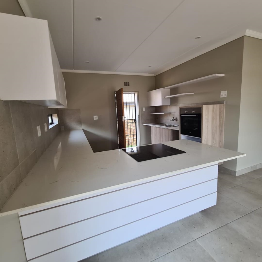 To Let 3 Bedroom Property for Rent in Nietgedacht Gauteng