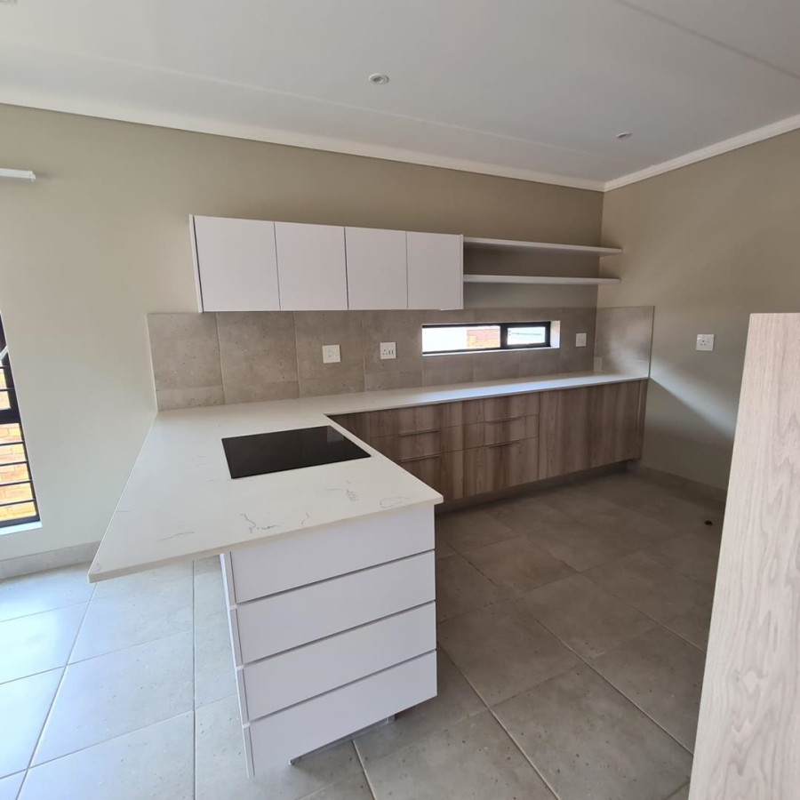 To Let 3 Bedroom Property for Rent in Nietgedacht Gauteng