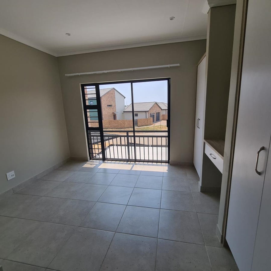 To Let 3 Bedroom Property for Rent in Nietgedacht Gauteng