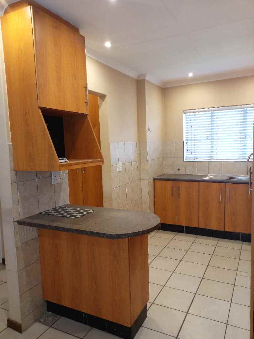 2 Bedroom Property for Sale in Eden Glen Gauteng