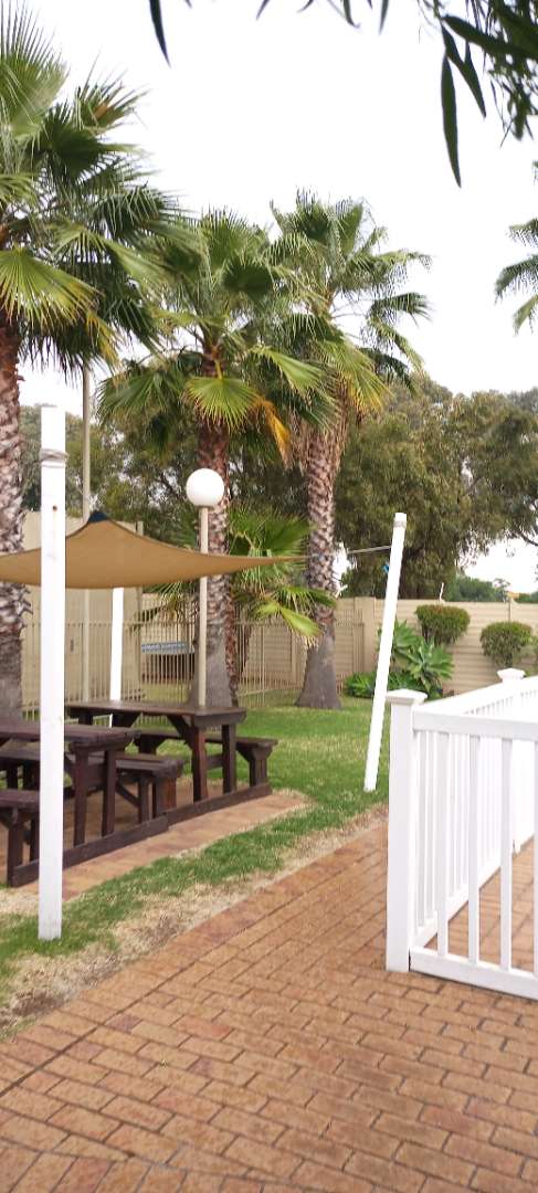 2 Bedroom Property for Sale in Eden Glen Gauteng