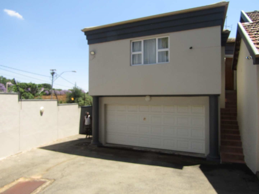 4 Bedroom Property for Sale in Glenhazel Gauteng