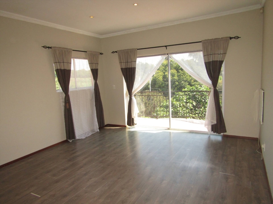 4 Bedroom Property for Sale in Glenhazel Gauteng