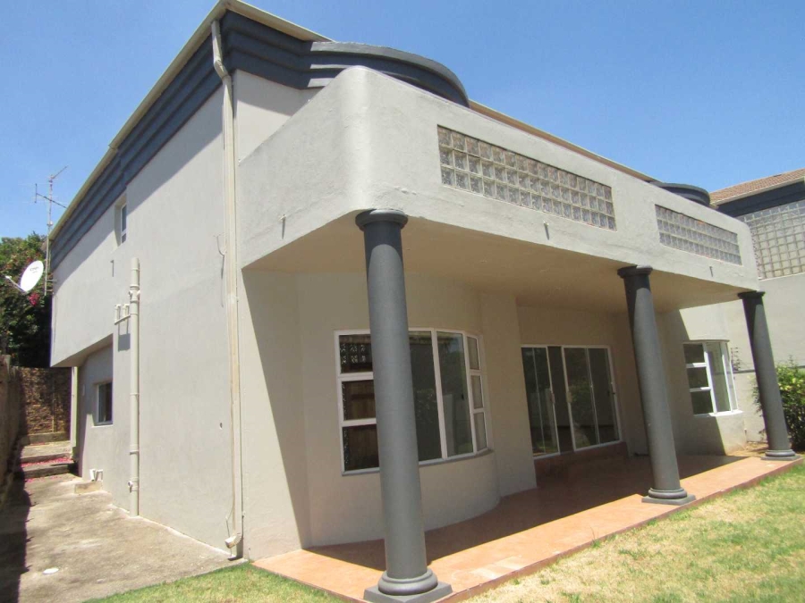 4 Bedroom Property for Sale in Glenhazel Gauteng