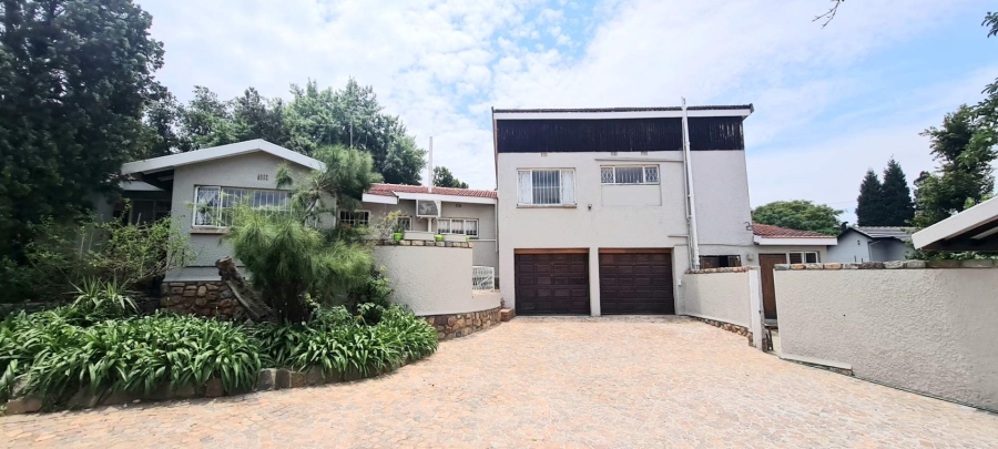 4 Bedroom Property for Sale in Atholl Gauteng
