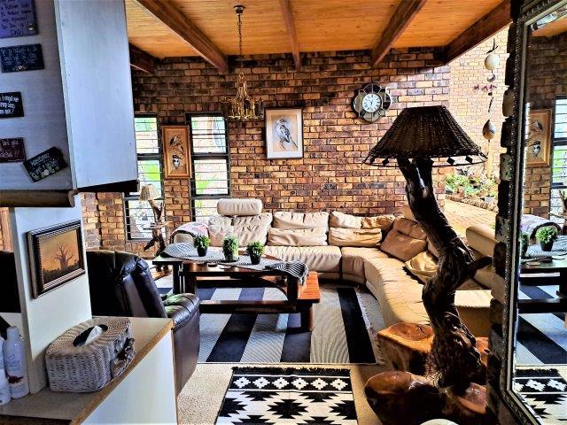 4 Bedroom Property for Sale in Hennops River Gauteng