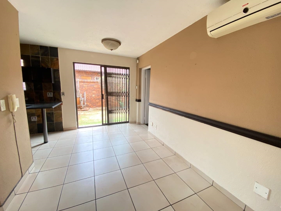 3 Bedroom Property for Sale in New Redruth Gauteng