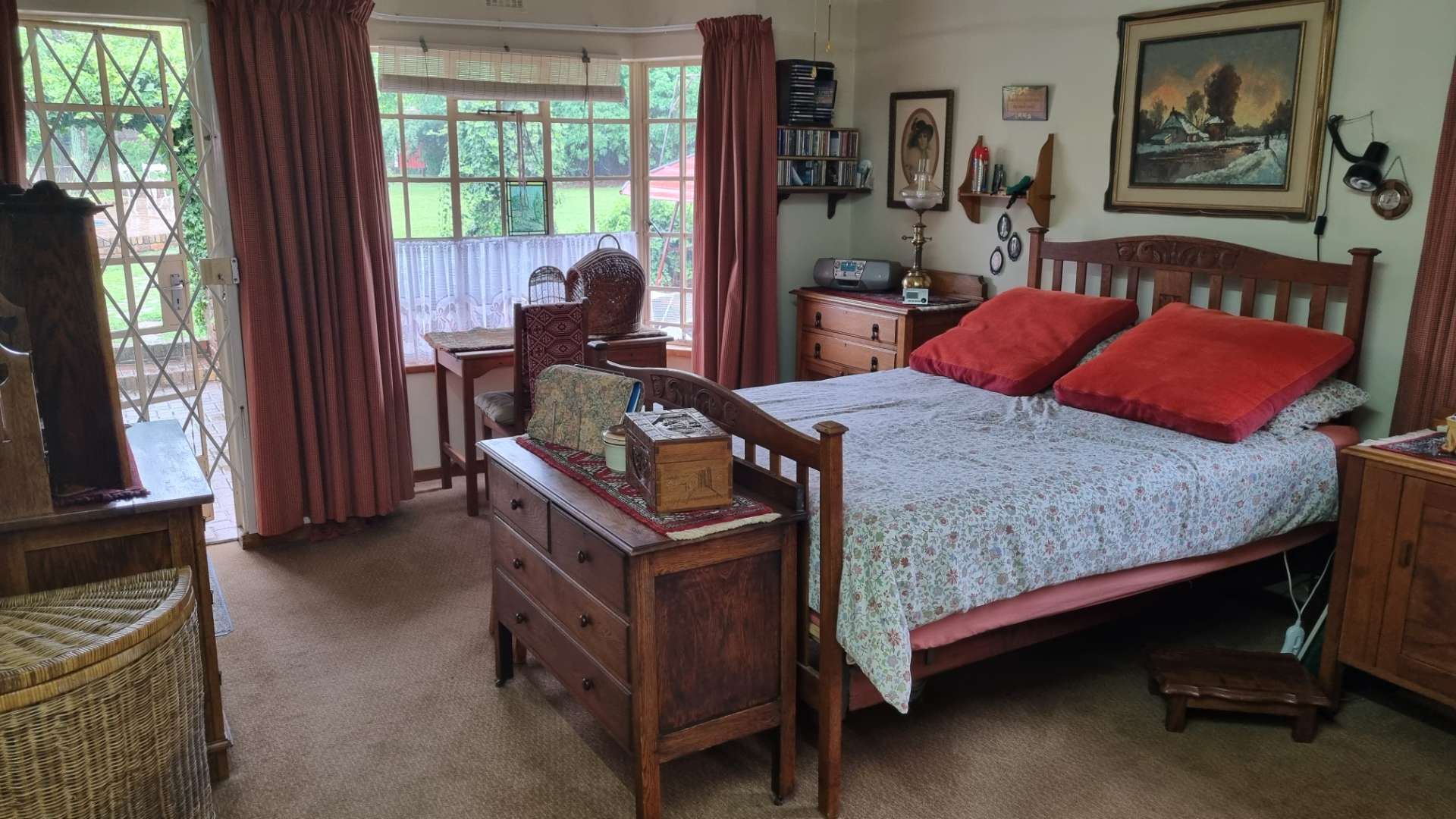 7 Bedroom Property for Sale in Lyttelton Gauteng