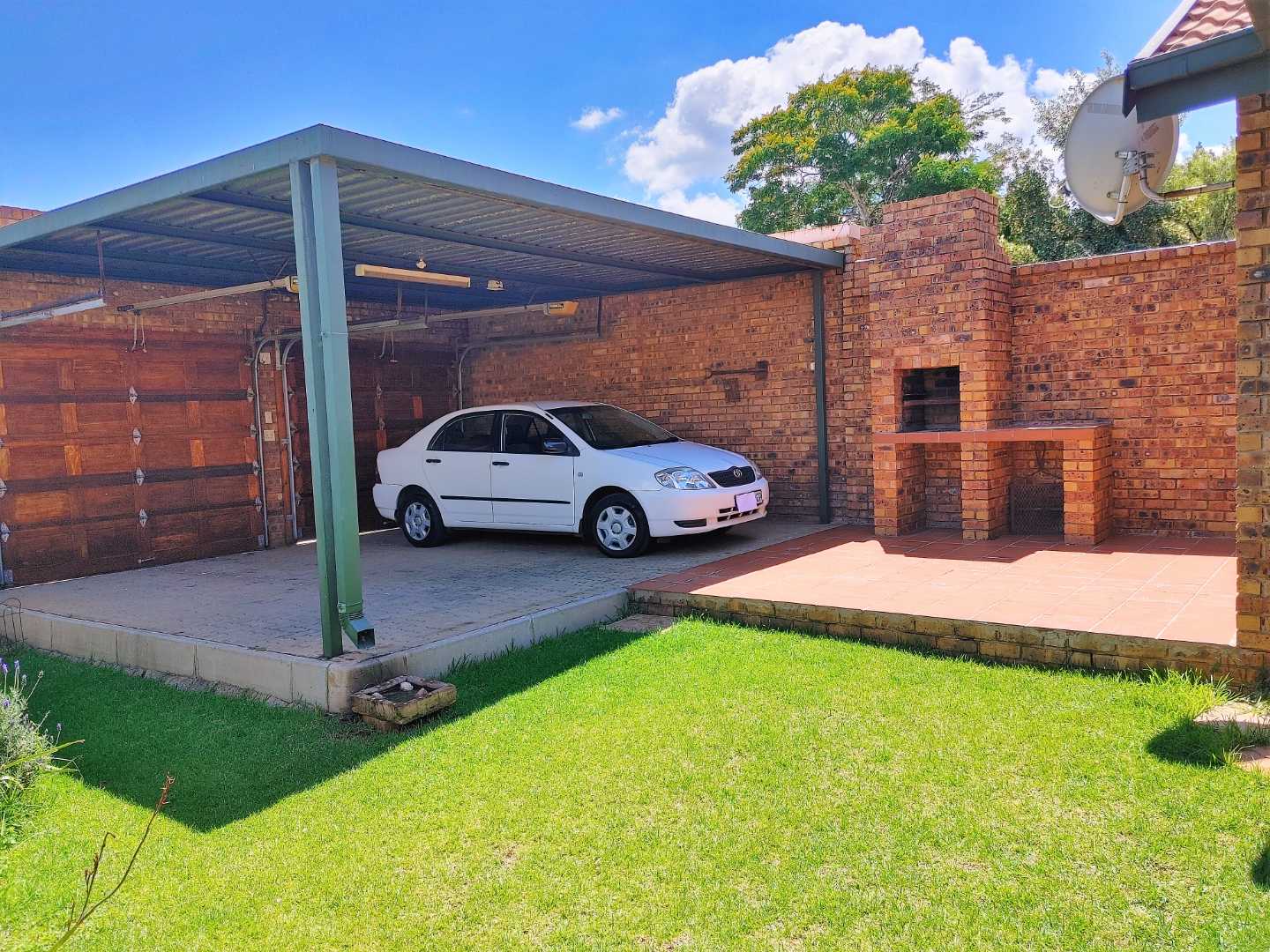 To Let 2 Bedroom Property for Rent in Elardus Park Gauteng